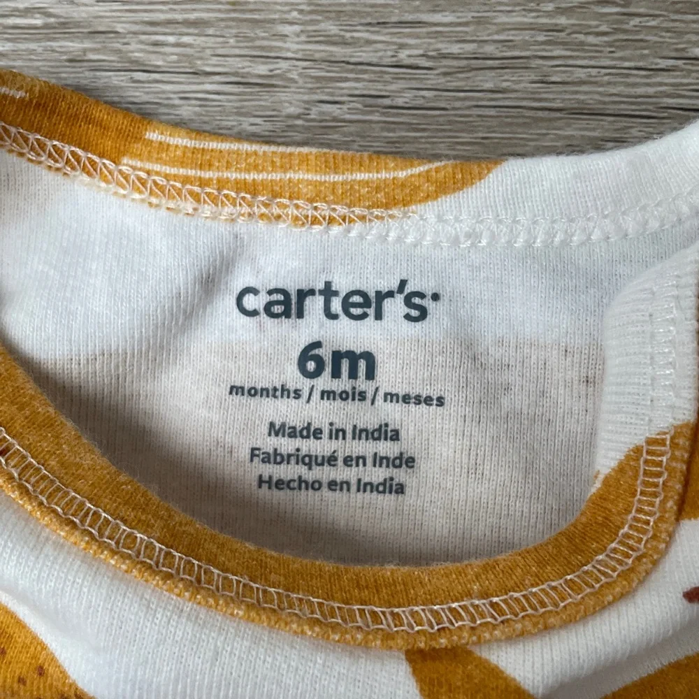 Carter’s Sea Me Grow 3 piece set size 6 months